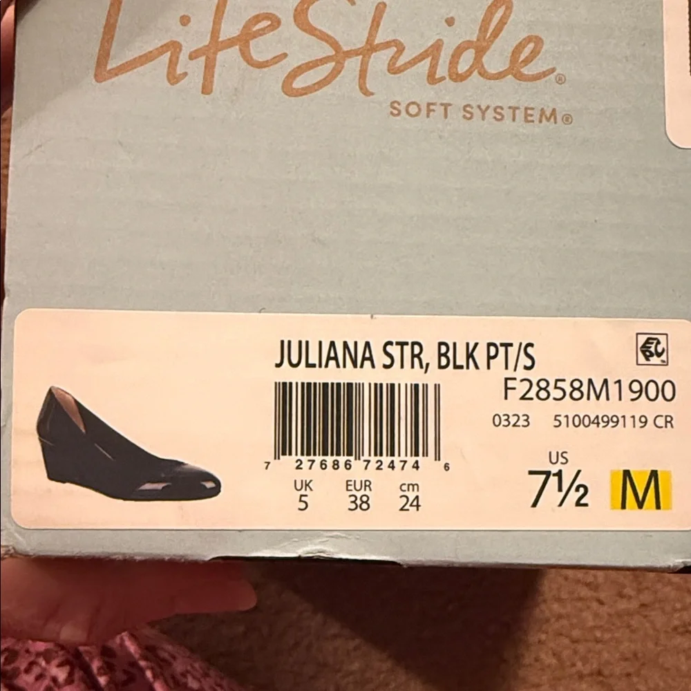 Life Stride Juliana Stretch Black Patent Wedges Size 7.5 New in Box - Picture 14 of 14